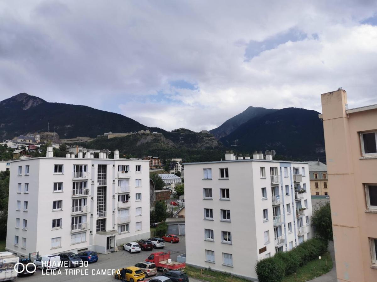Ferienwohnung T2 Cosy Proche Des Pistes Briançon Exterior foto
